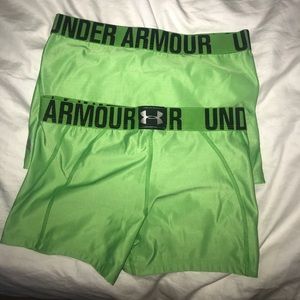 2 Under armour green spandex